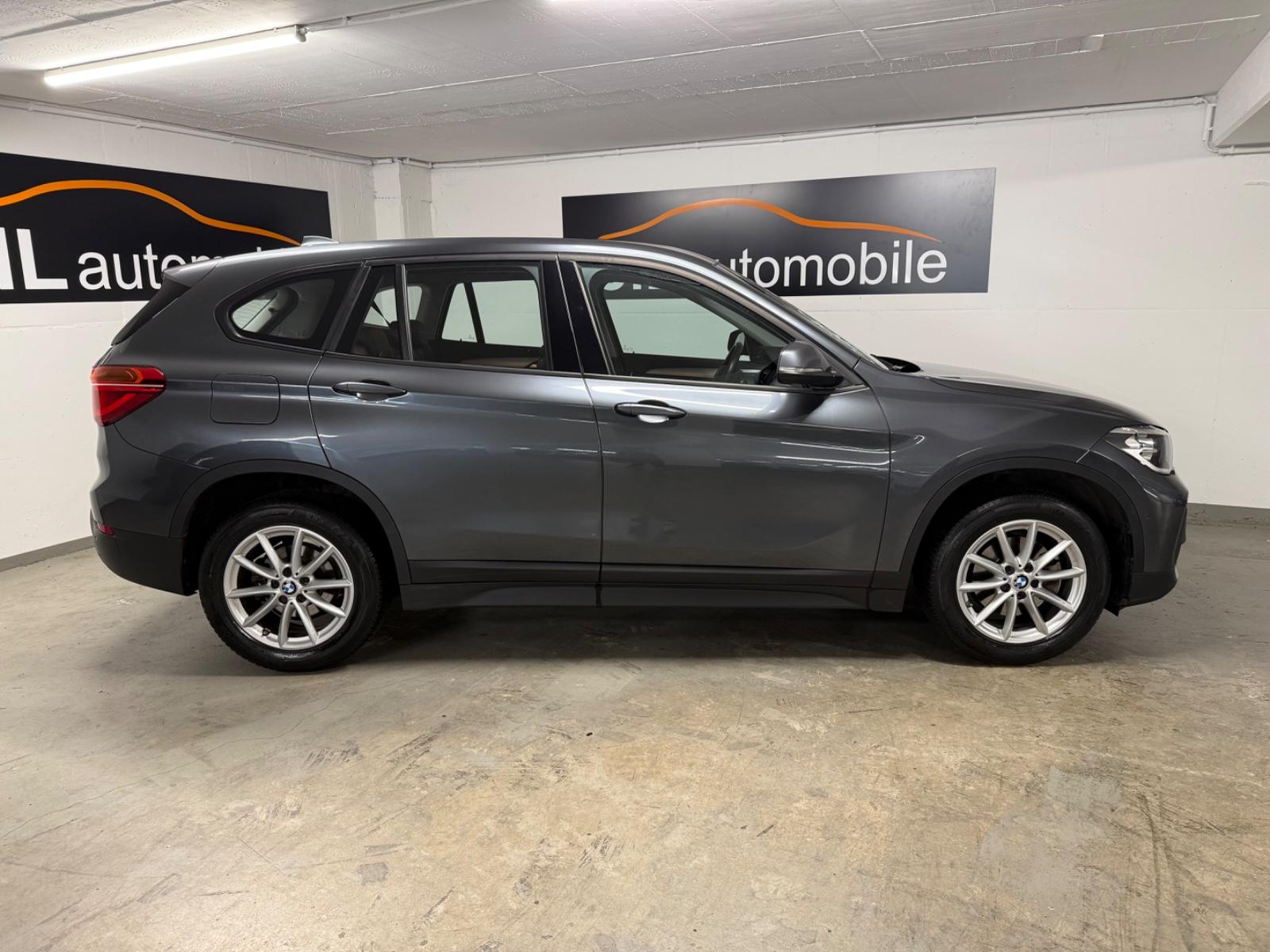 BMW X1 sDrive 18 i Advantage *AUTOMATIK*NAVI*