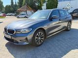 BMW 320  3 Touring 320 d LED AHK LIVE Cockpit - BMW 320 Gebrauchtwagen in Stuttgart