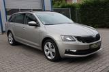 Skoda Octavia 1.5 TSI Combi/DSG/NAVI/SHZ/AHK/SCHECKH. - Skoda Octavia Gebrauchtwagen in Dortmund