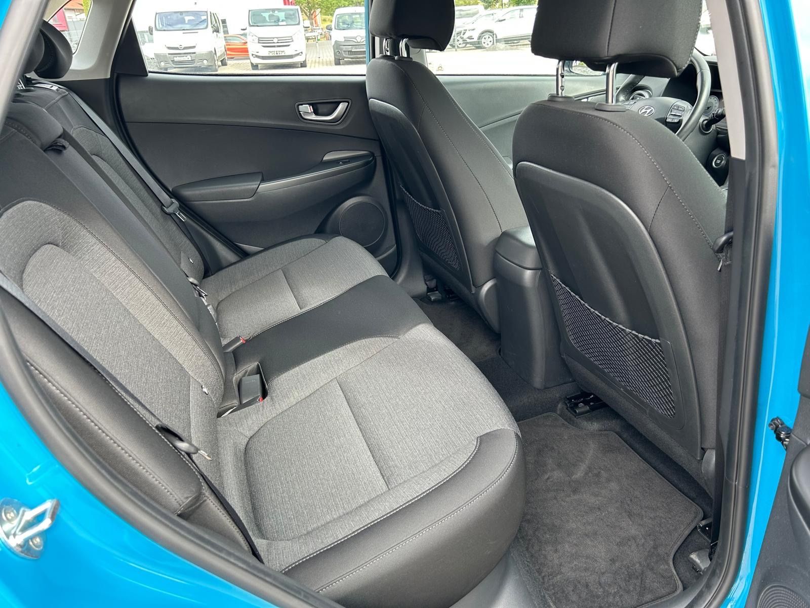 Fahrzeugabbildung Hyundai Kona Select°64 kWh°Kamera°1.Hand°