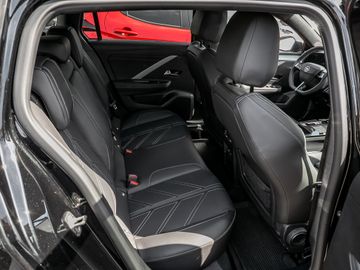 Opel Astra L Sports Tourer 1.5 GS Ergonomiesitz