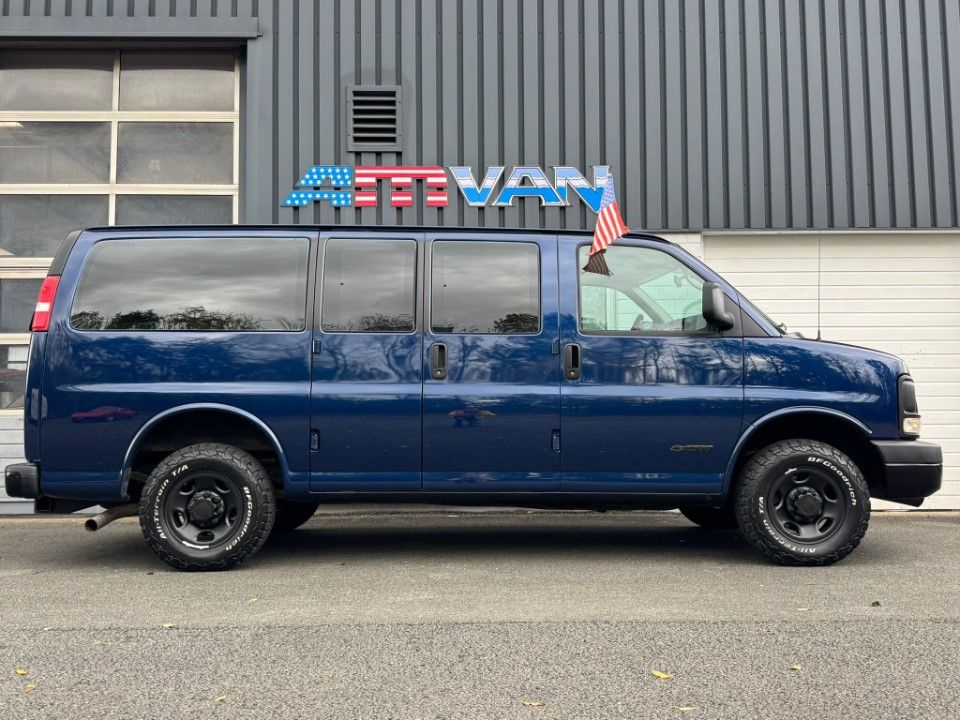 Fahrzeugabbildung Chevrolet Express Chevy Van 6.0 V8 2500 LPG 9 Sitzer