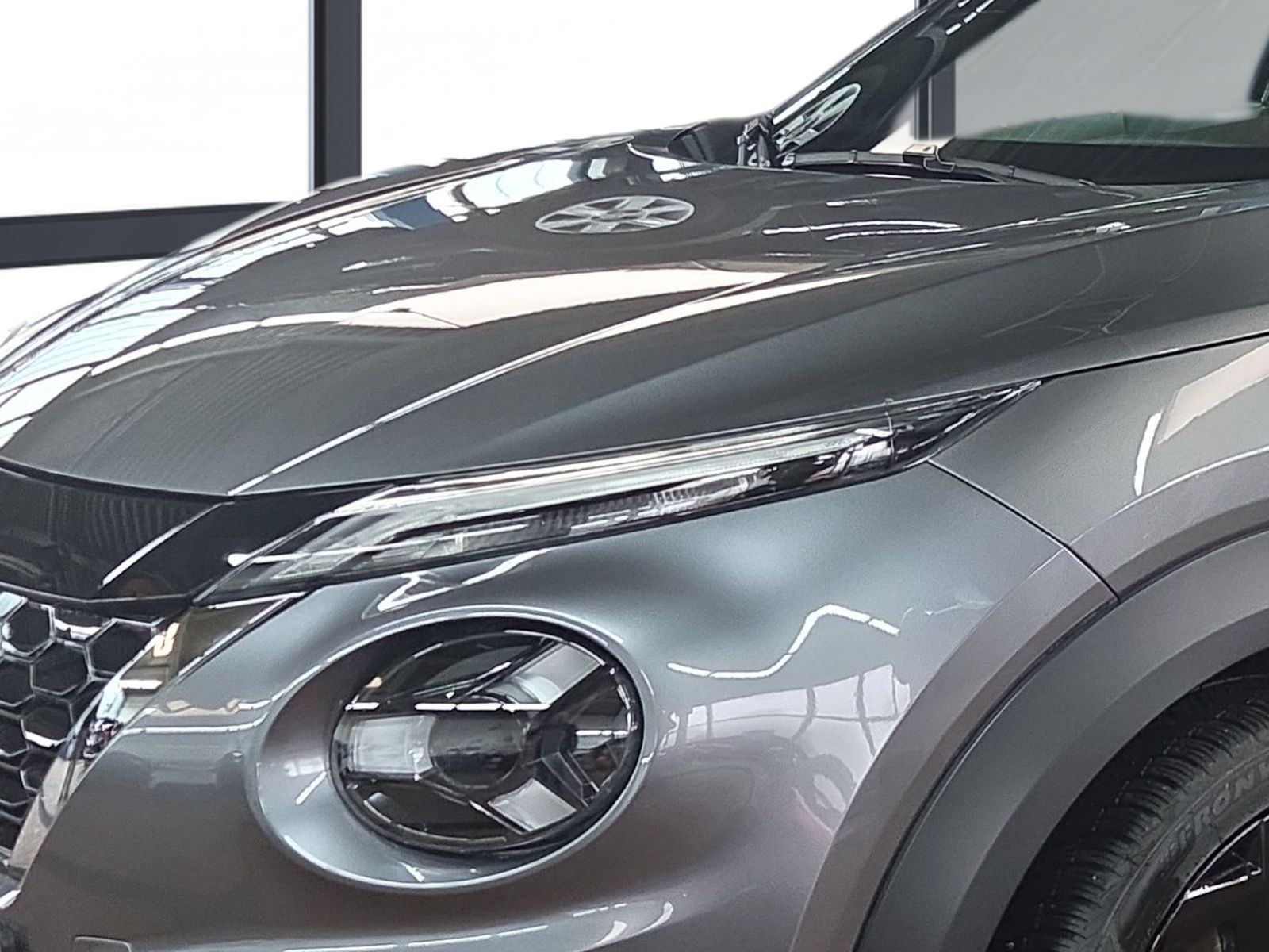 Fahrzeugabbildung Nissan Juke 1.6 Hybrid Tekna Hybrid 143 PS Autom. *NAVI