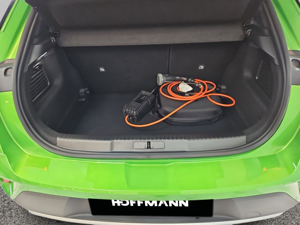 Fahrzeugabbildung Opel Mokka-e Elegance Matrix Sitzheiz.Winterreifen