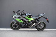 KAWASAKI Ninja 650 Performance + AKTION bis 19.04.2026