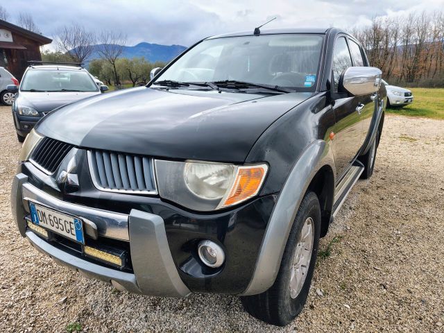 Mitsubishi L200 2.5 DI-D/136CV Double Cab Invite