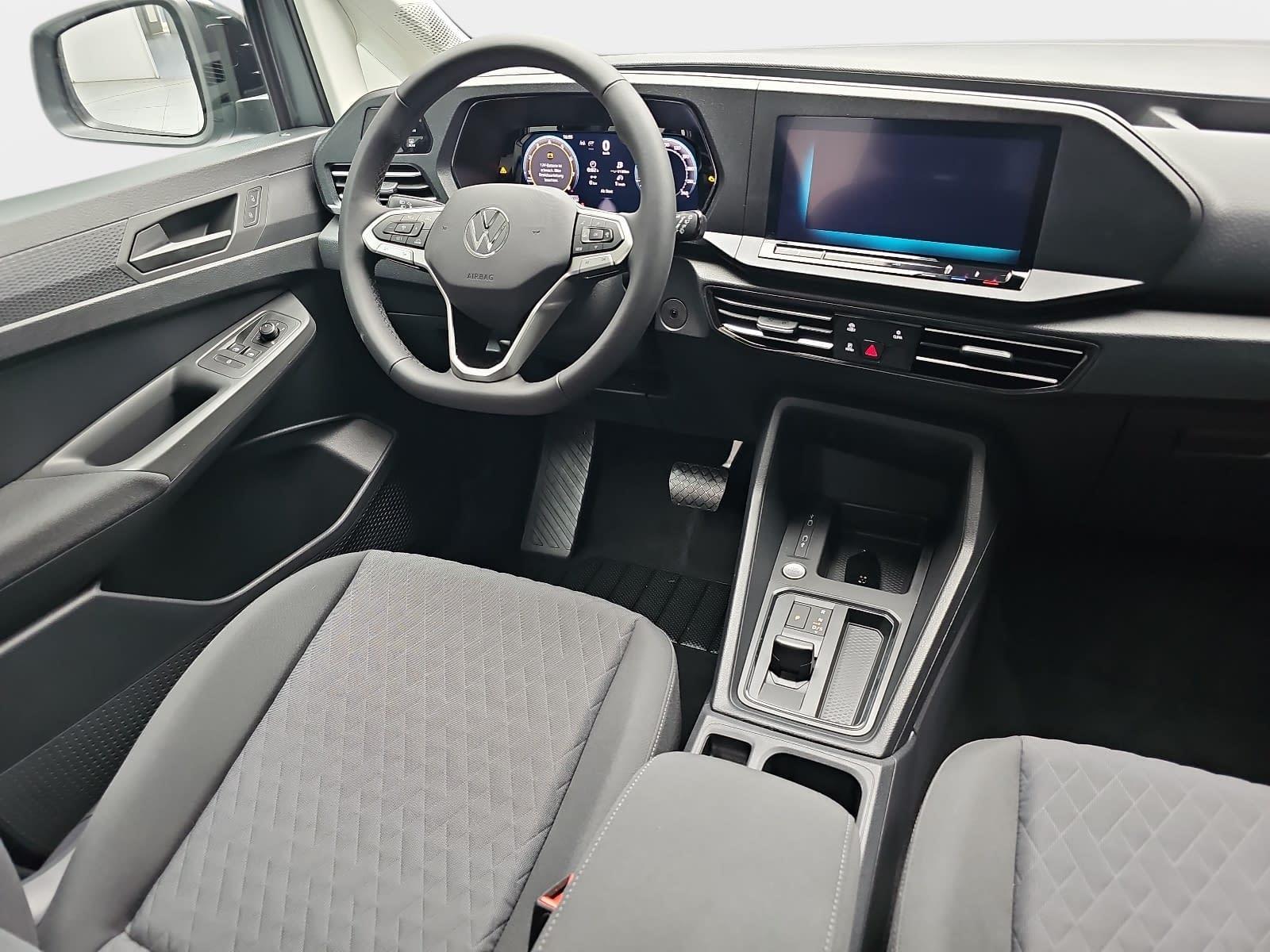 Volkswagen CADDY MAXI 1.5 TSI DSG LIFE APP-CONNECT AHK