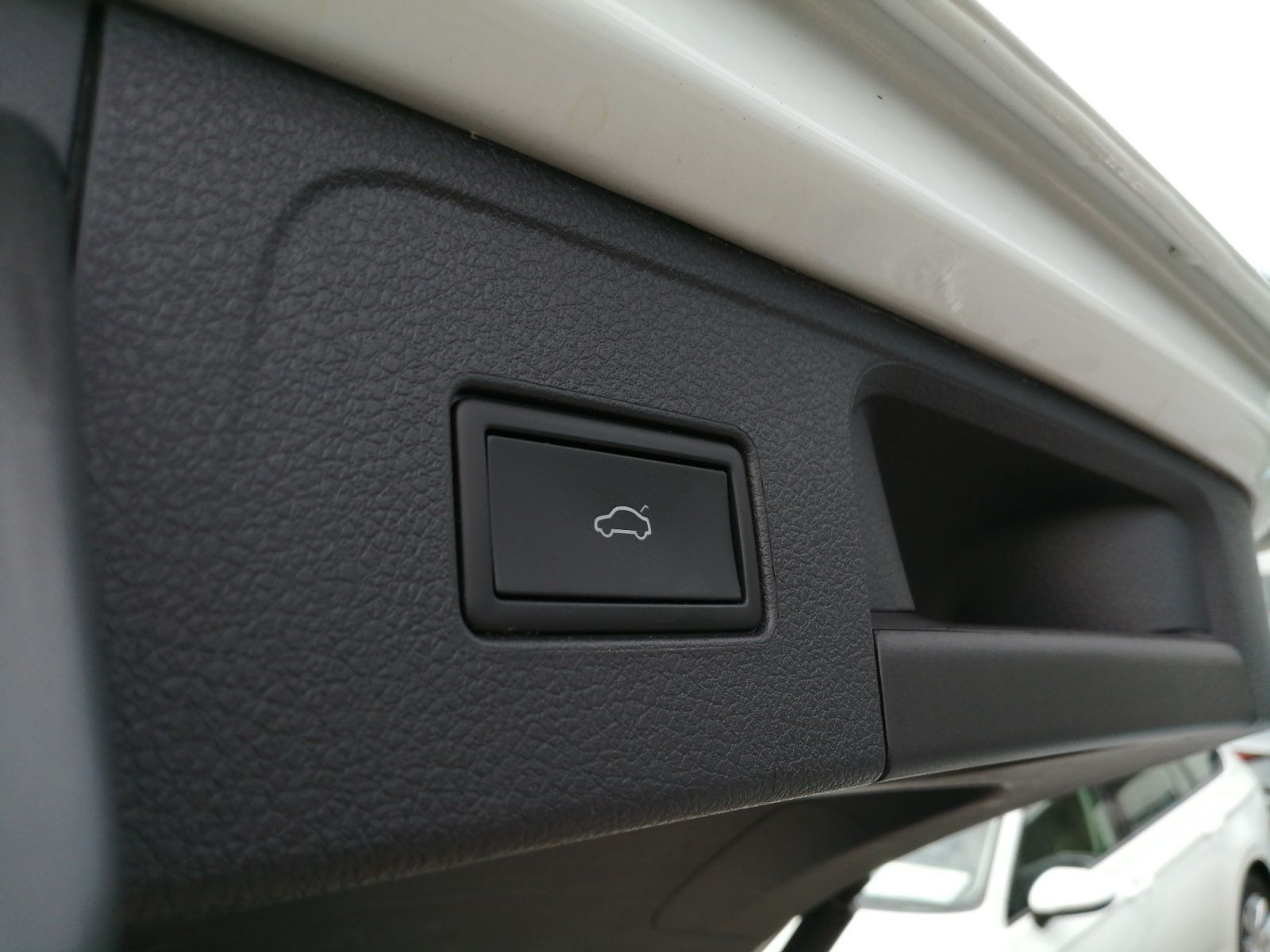Volkswagen Passat Variant - Bild 21