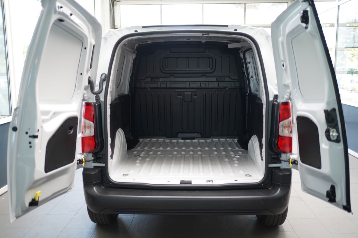 Fahrzeugabbildung Citroën Berlingo L1+ Elektro 100 99,6 % State of Health