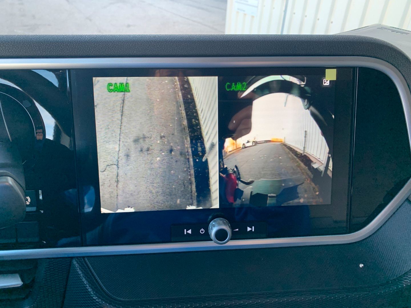 Fahrzeugabbildung DAF XD 450 FAN Swing-Board-Aufbau