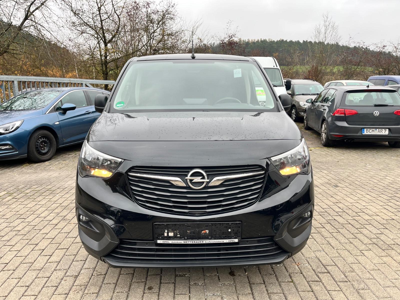 Opel Combo E Cargo Edition "Temp./Kamera/PDC/AHK"