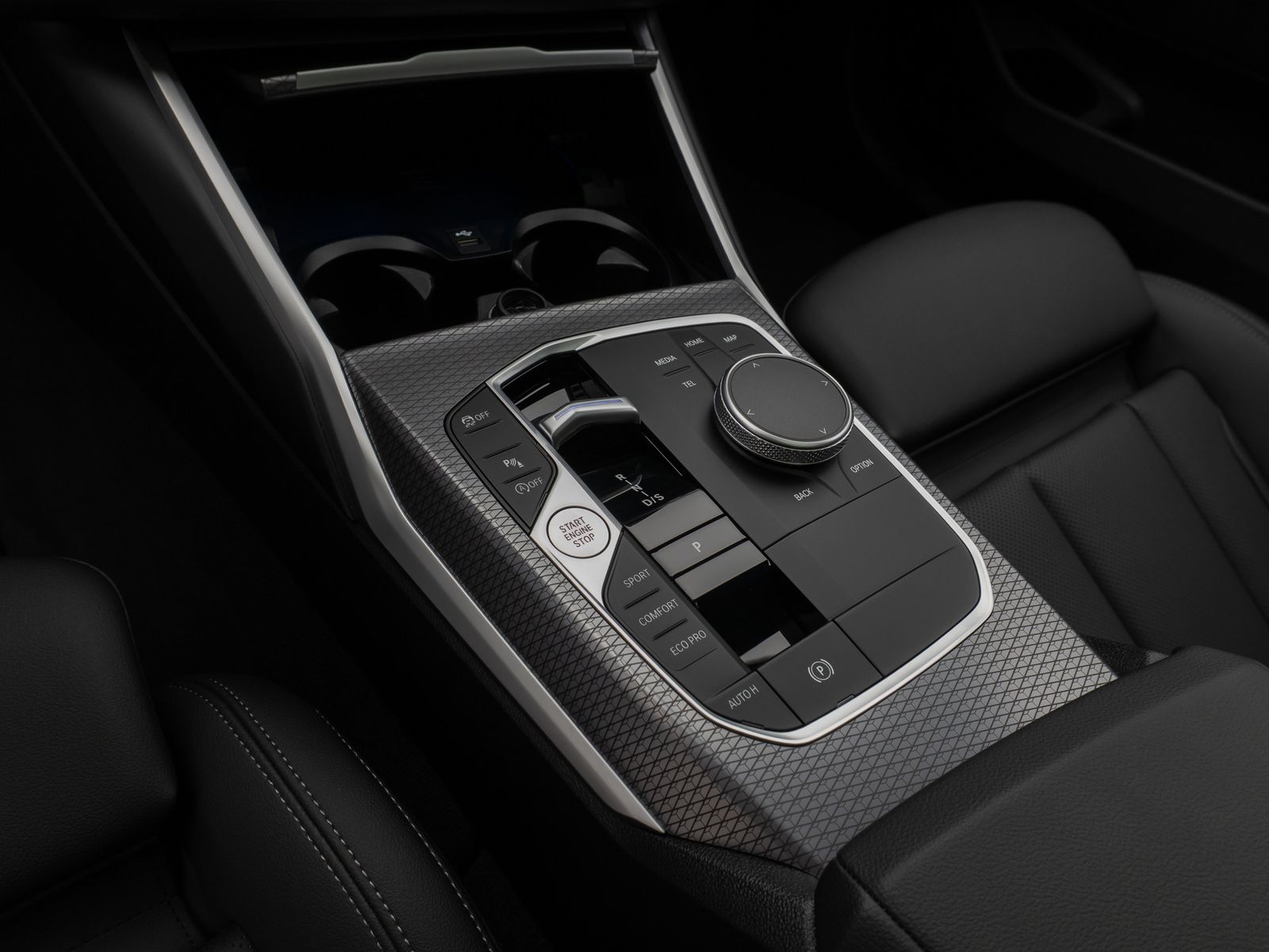 Fahrzeugabbildung BMW 320i M SportPro Panorama Kamera DAB HiFi Stop&Go