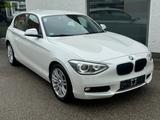 BMW 118 i ADVANTAGE PLUS~BI-XENON~PDC~SHZ~M//FELGEN - BMW 1er Reihe: M Felgen