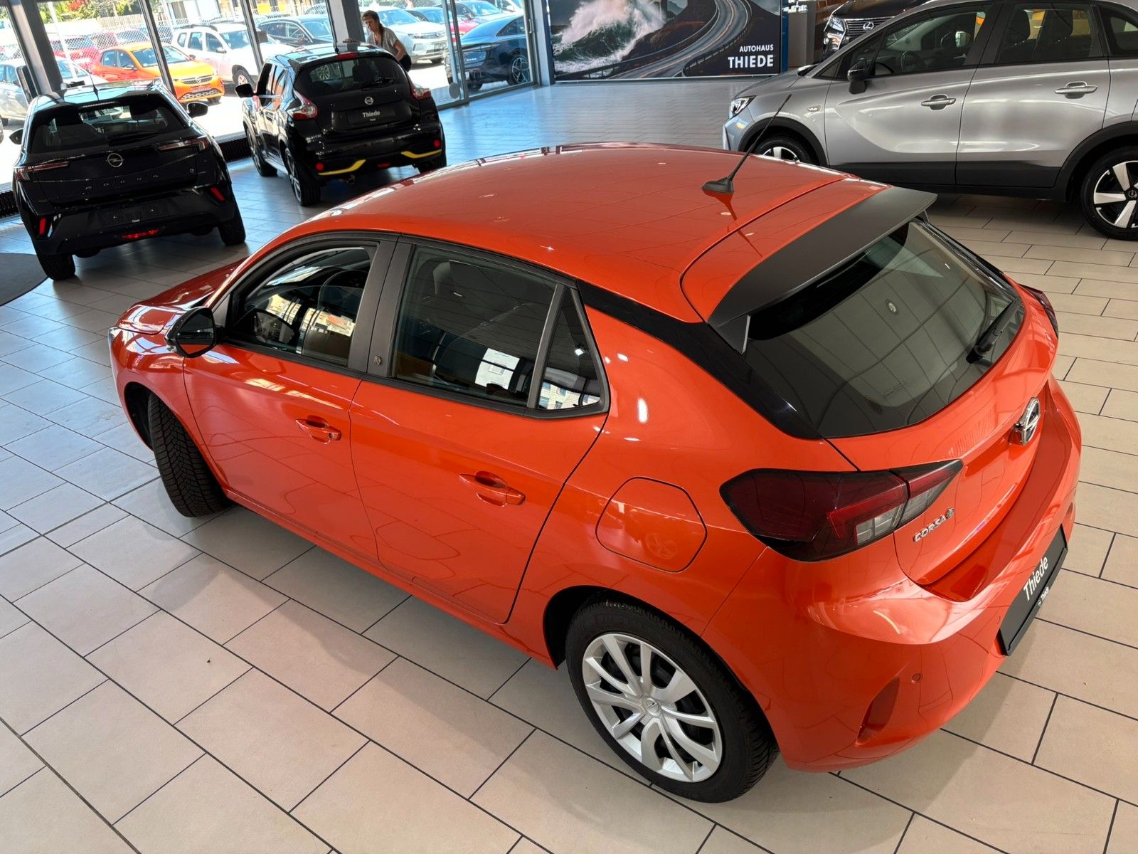 Fahrzeugabbildung Opel Corsa-e F EDITION 7KW NAVI/VIRT/SHZ/DAB/WÄRMEP.