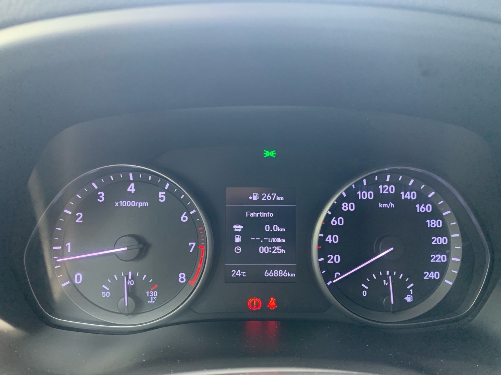 Fahrzeugabbildung Hyundai i30 1.4 Select 1 Hd 8xbereift