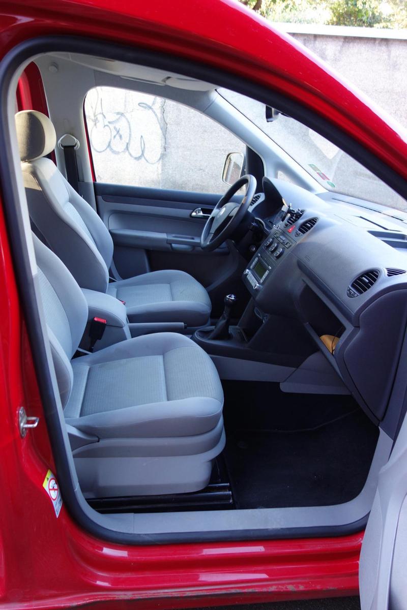 Volkswagen Caddy Life 1.4 5-Sitzer -