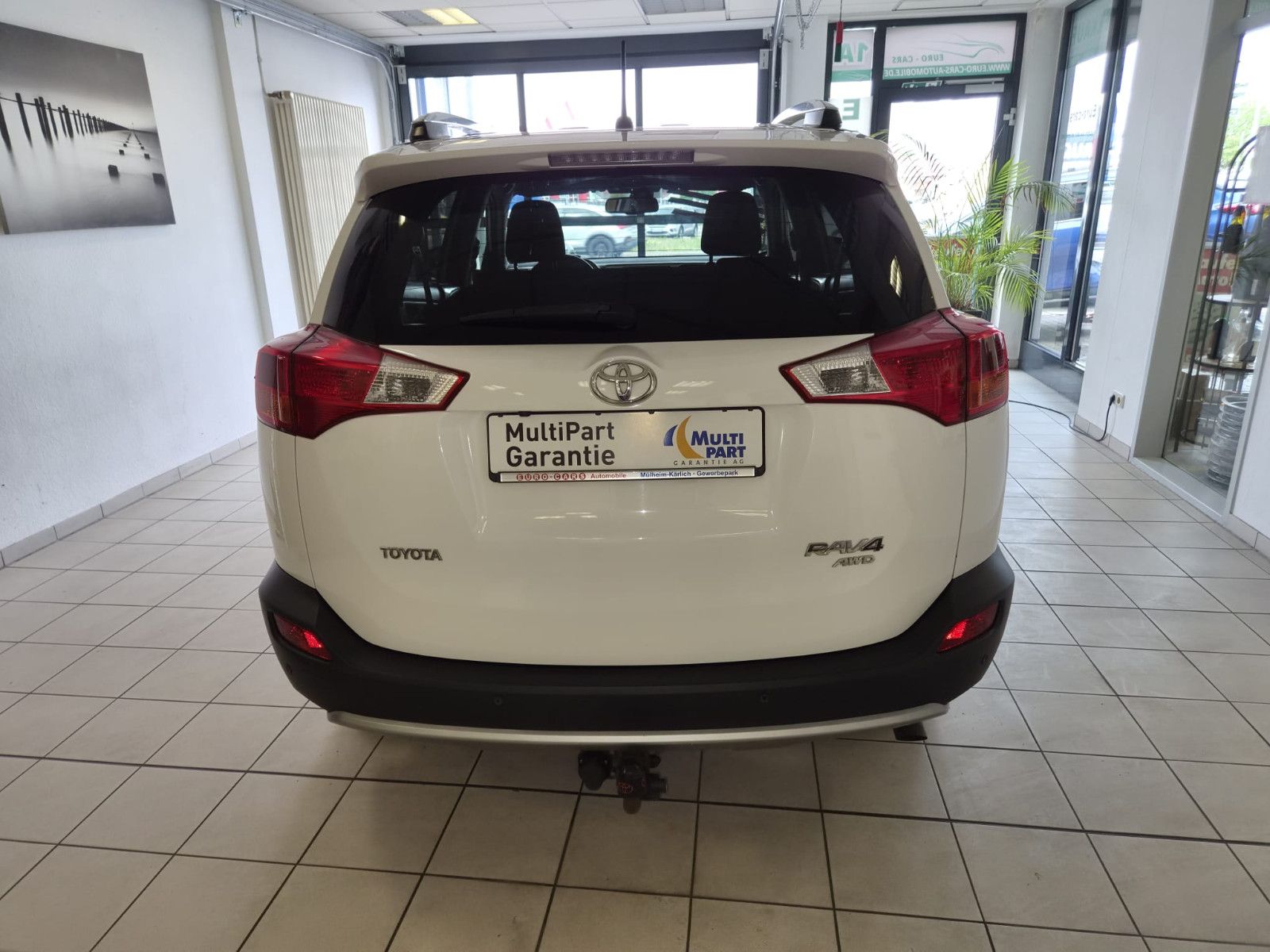 Fahrzeugabbildung Toyota RAV 4 2,0-l-VVT-i Comfort Auto 4x4