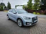 Audi Q2 35 TFSI sport, AHK abnehmbar, HU/AU& KD NEU - Audi Q2: Limousine
