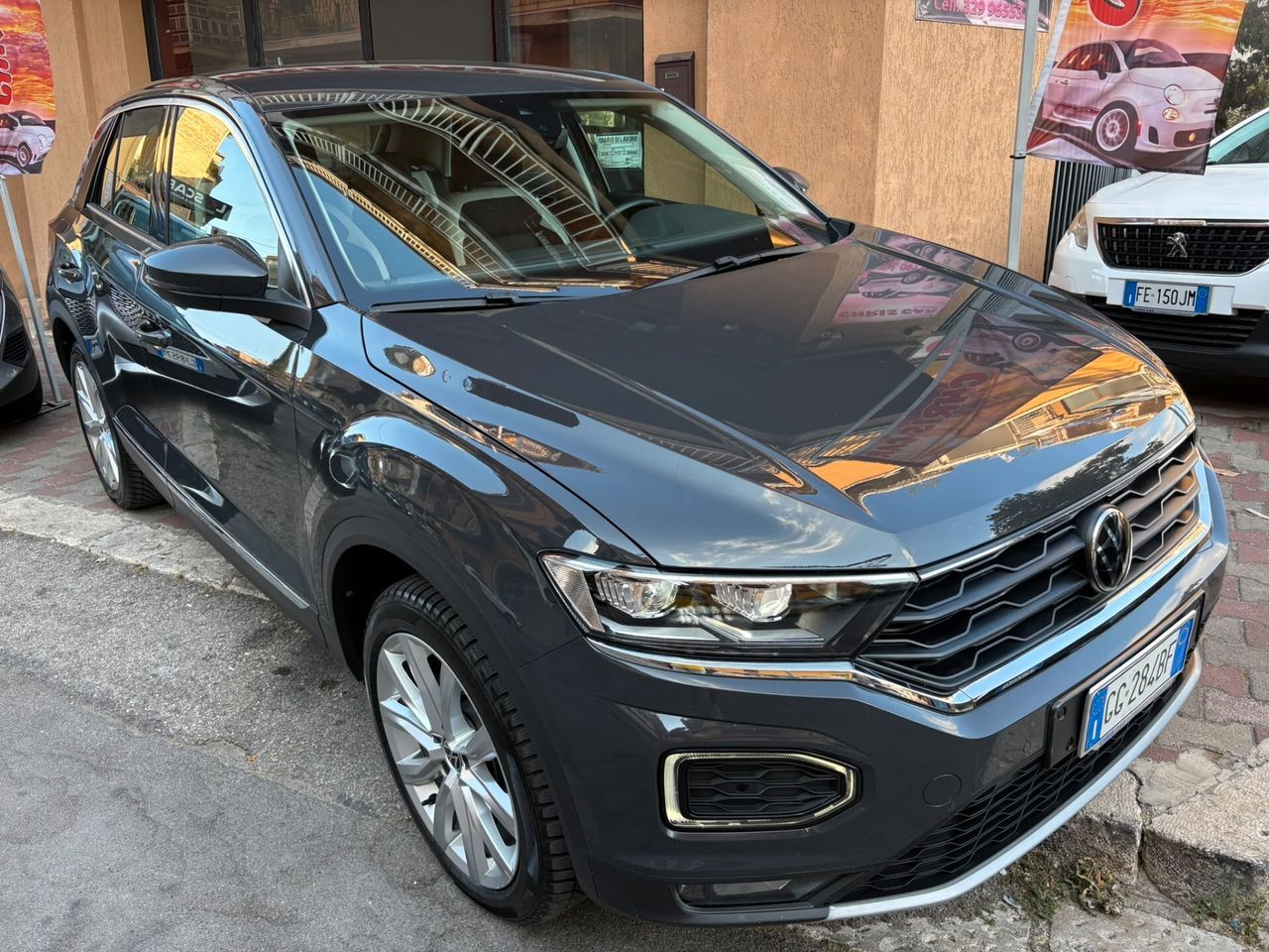 Volkswagen T-Roc 2.0 TDI SCR 150 CV DSG Advanced imagem 3