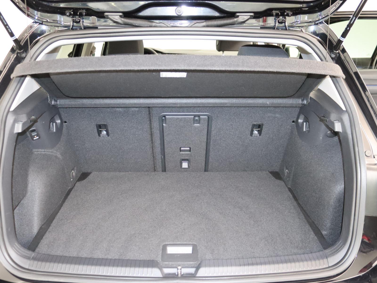 Volkswagen Golf VIII 1.5 TSI Active AHK LED ACC NAVI KAMERA, миниатюра 20