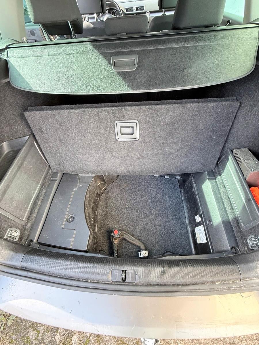 Volkswagen Passat 2014 — photo 11