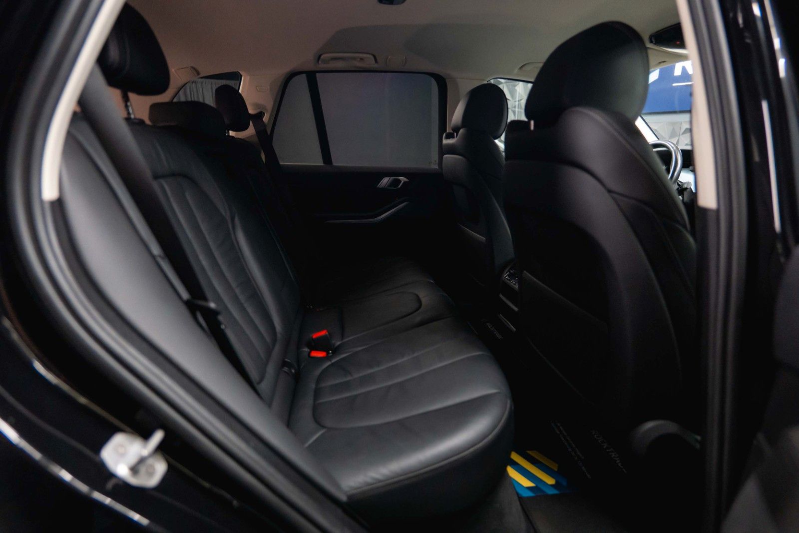Fahrzeugabbildung BMW X5 xDrive 30d Sport Shadow | ACC | LED | Live CP