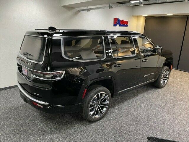 Fahrzeugabbildung Jeep GRAND WAGONEER SERIES III 6.4L V-8!!