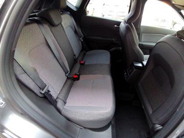 Renault Captur Techno Mild Hybrid 160 EDC