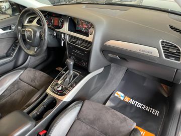 Audi A4 Avant quattro S-LINE*ALCANTARA*NAVI*PDC*MFLK*