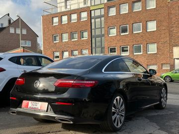 Mercedes E 300 - 9