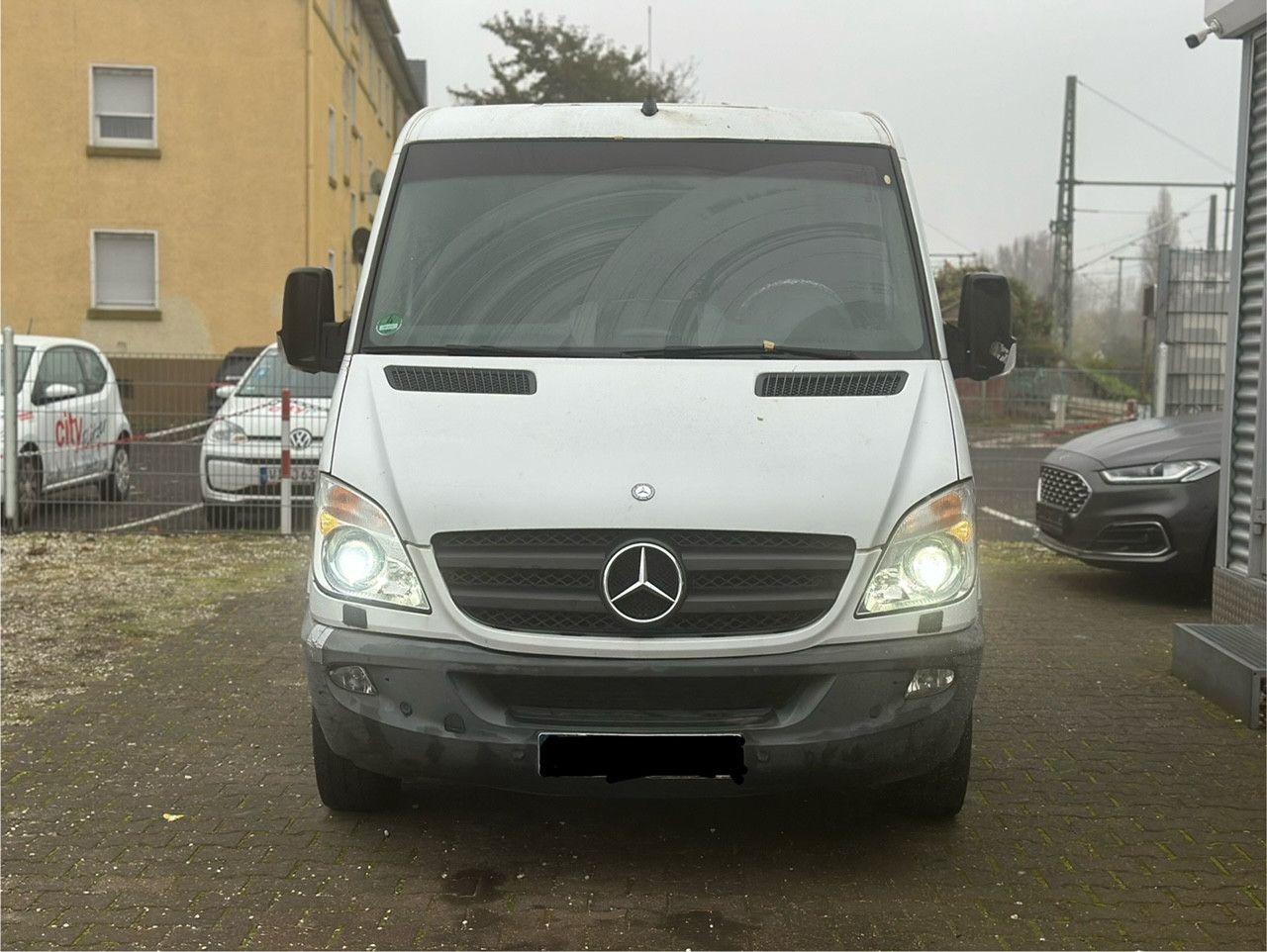 Fahrzeugabbildung Mercedes-Benz SPRINTER II KASTEN 213CDI*FENSTER+PDC+XEN.KLIMA*