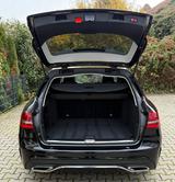 Mercedes-Benz C 300 d 4MATIC T AMG-Line Panorama - Mercedes-Benz C 300 mit Diesel-Antrieb: Automatik