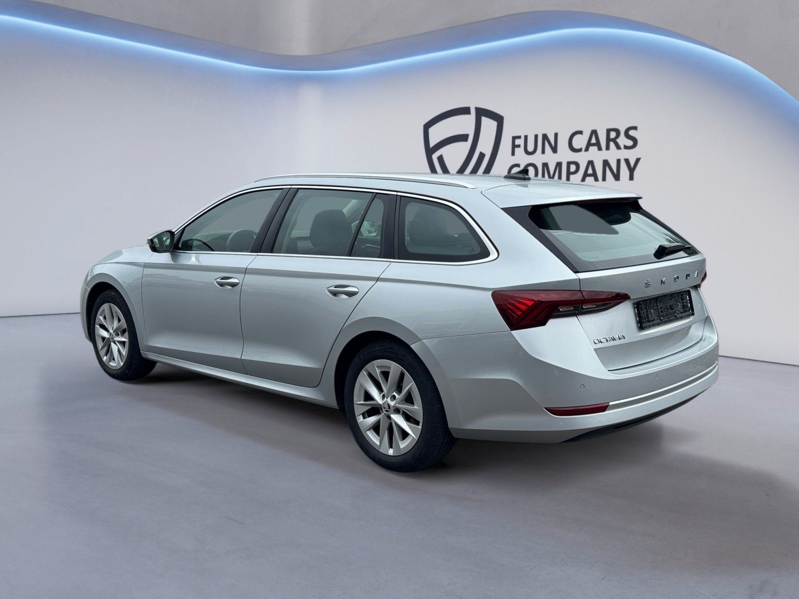 Skoda Octavia Combi Style HUD NAVI DIGITAL ACC LEDER imagem 3