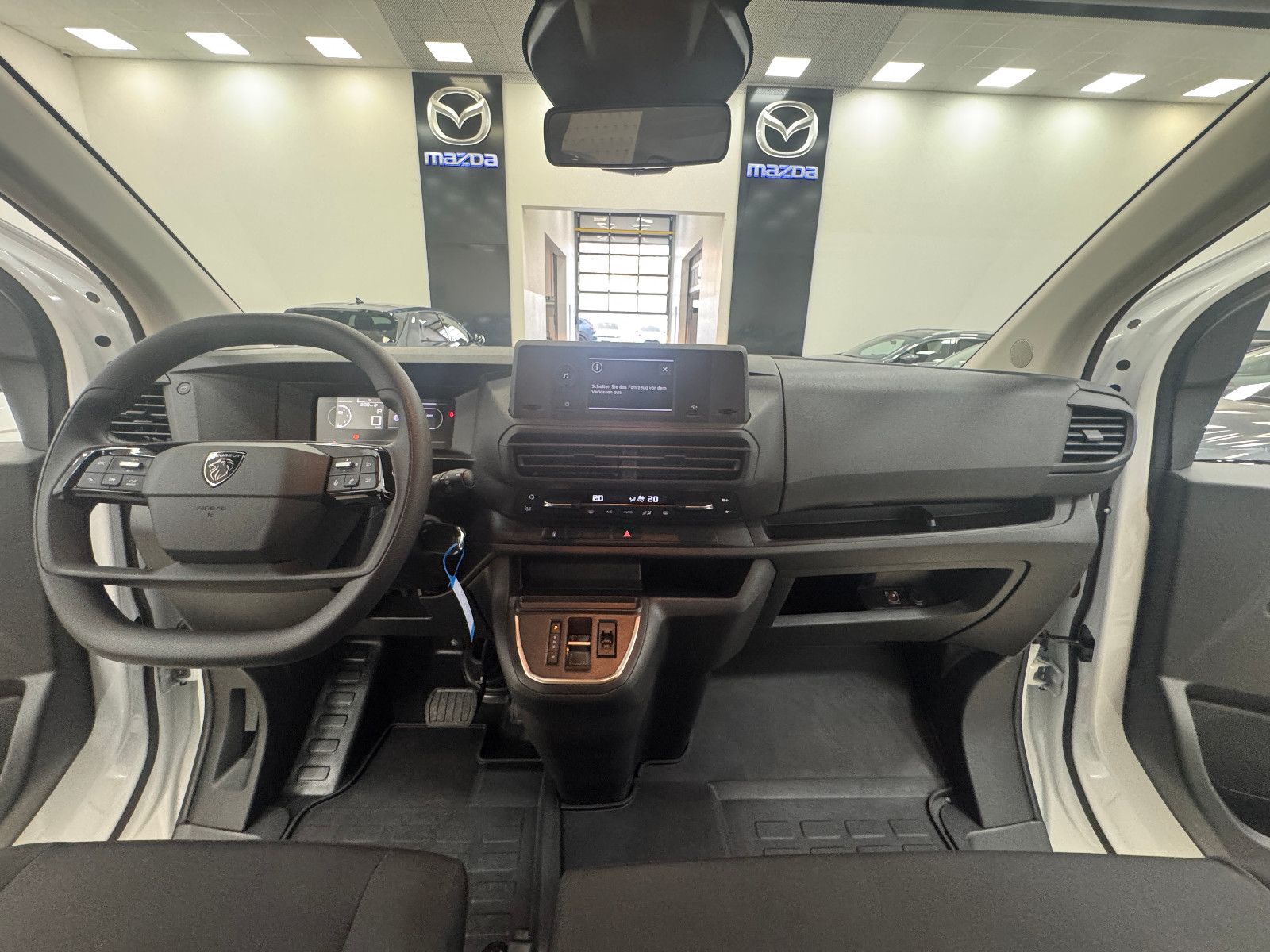 Peugeot Traveller - Bild 47