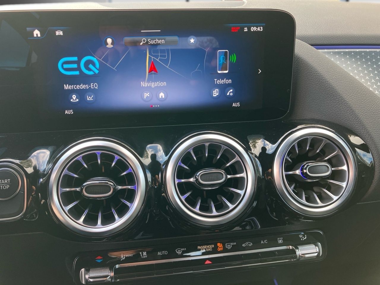 Fahrzeugabbildung Mercedes-Benz EQA 250+ BONUS+PANO+LENKRADHEIZ+KAMERA+