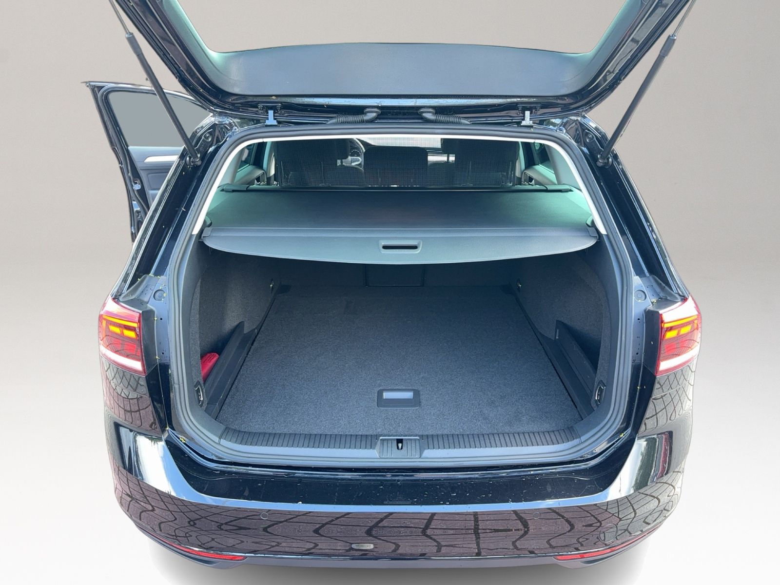 Passat Variant 2.0 TDI, Navi, Business, ACC, Alu