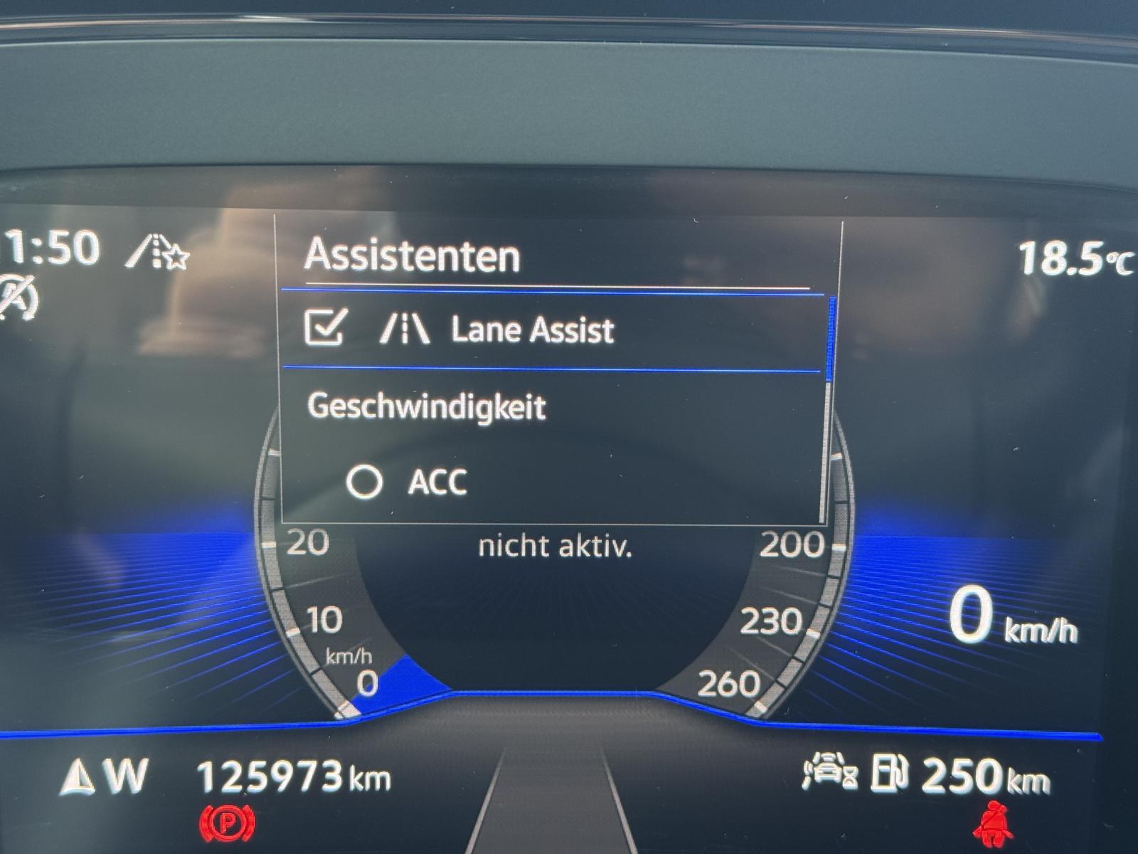 Volkswagen Touran 2.0 TDI SCR Move / Kamera / ACC / AHK, миниатюра 17