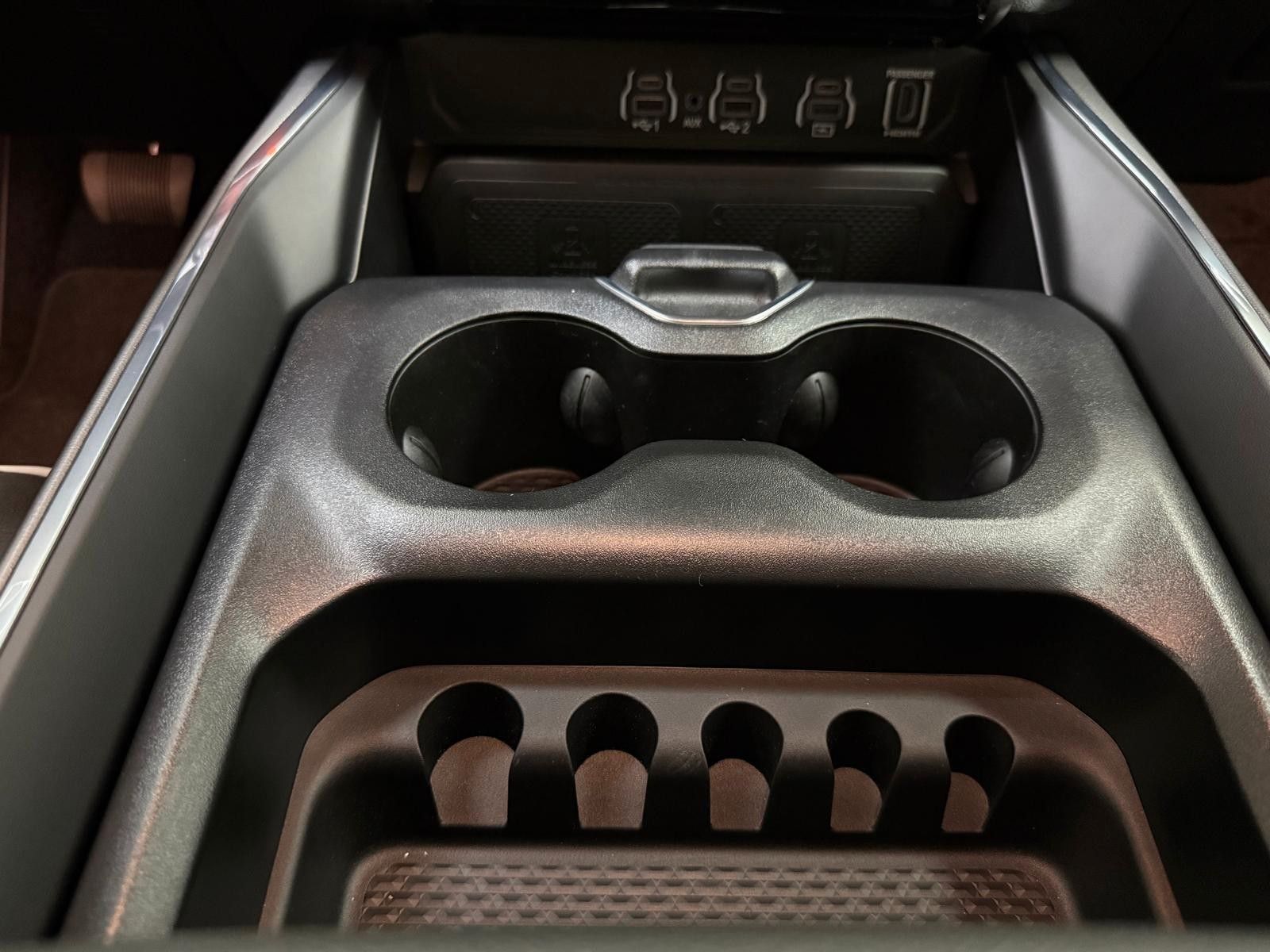 Fahrzeugabbildung Dodge RAM LARAMIE HURRICANE 3.0L-
