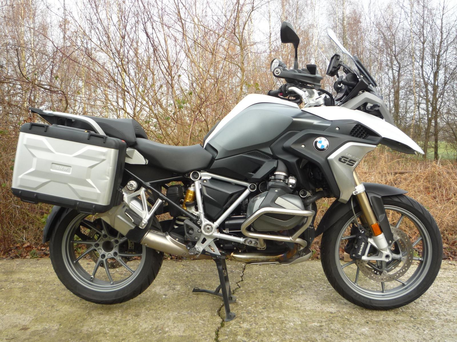 BMW R 1250 GS 4 Pakete Koffer 1.Hand Scheckheft gepf