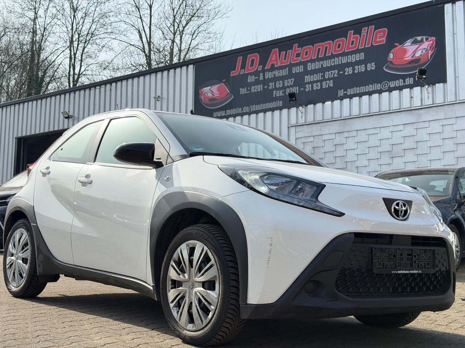 Toyota Aygo (X) 1.0-l-VVT-i Play 2024 "Kamera/Klima"