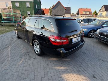 Mercedes E 200 - 6