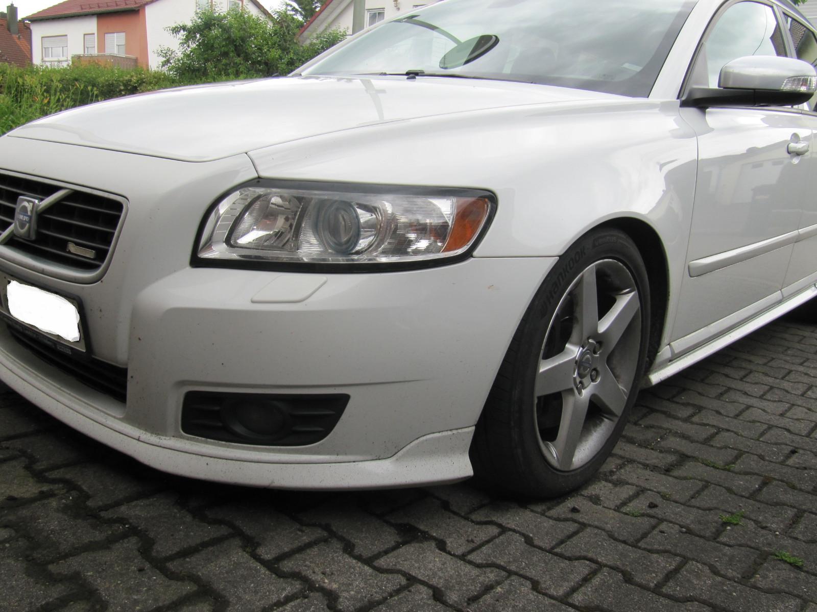 Volvo V50 2009 — салон