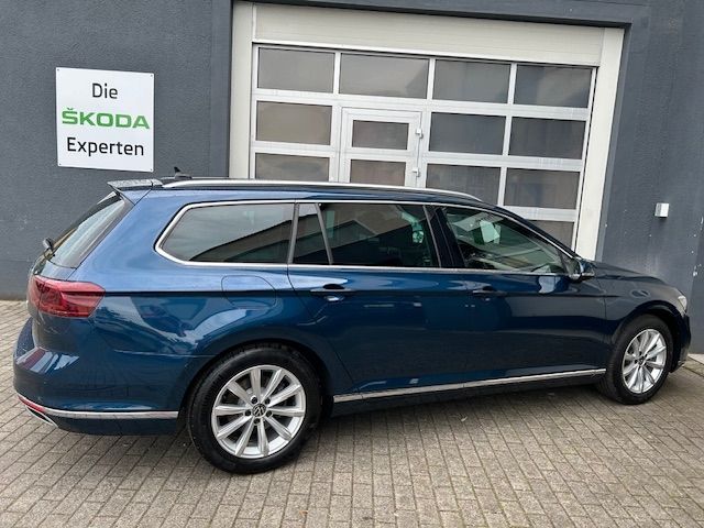 Passat Variant Elegance 2.0 TSI DSG NAV;360GRAD;