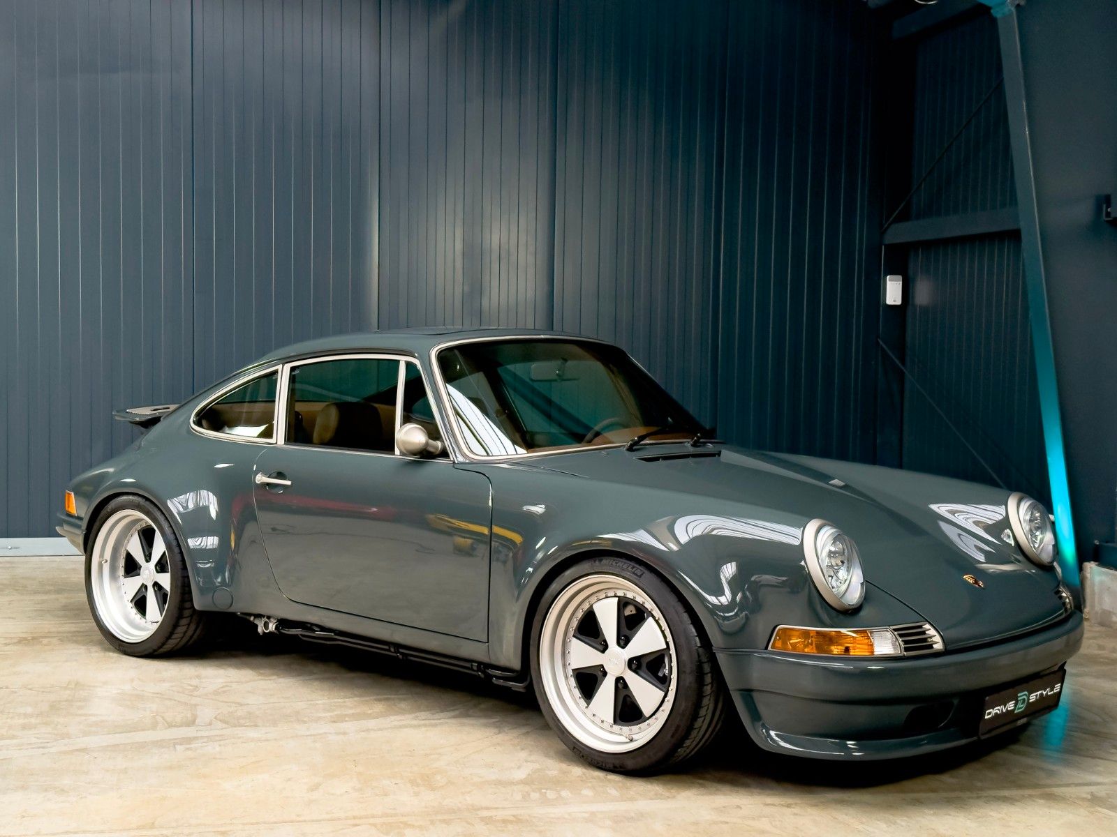 Fahrzeugabbildung Porsche 911 RSR Hommage