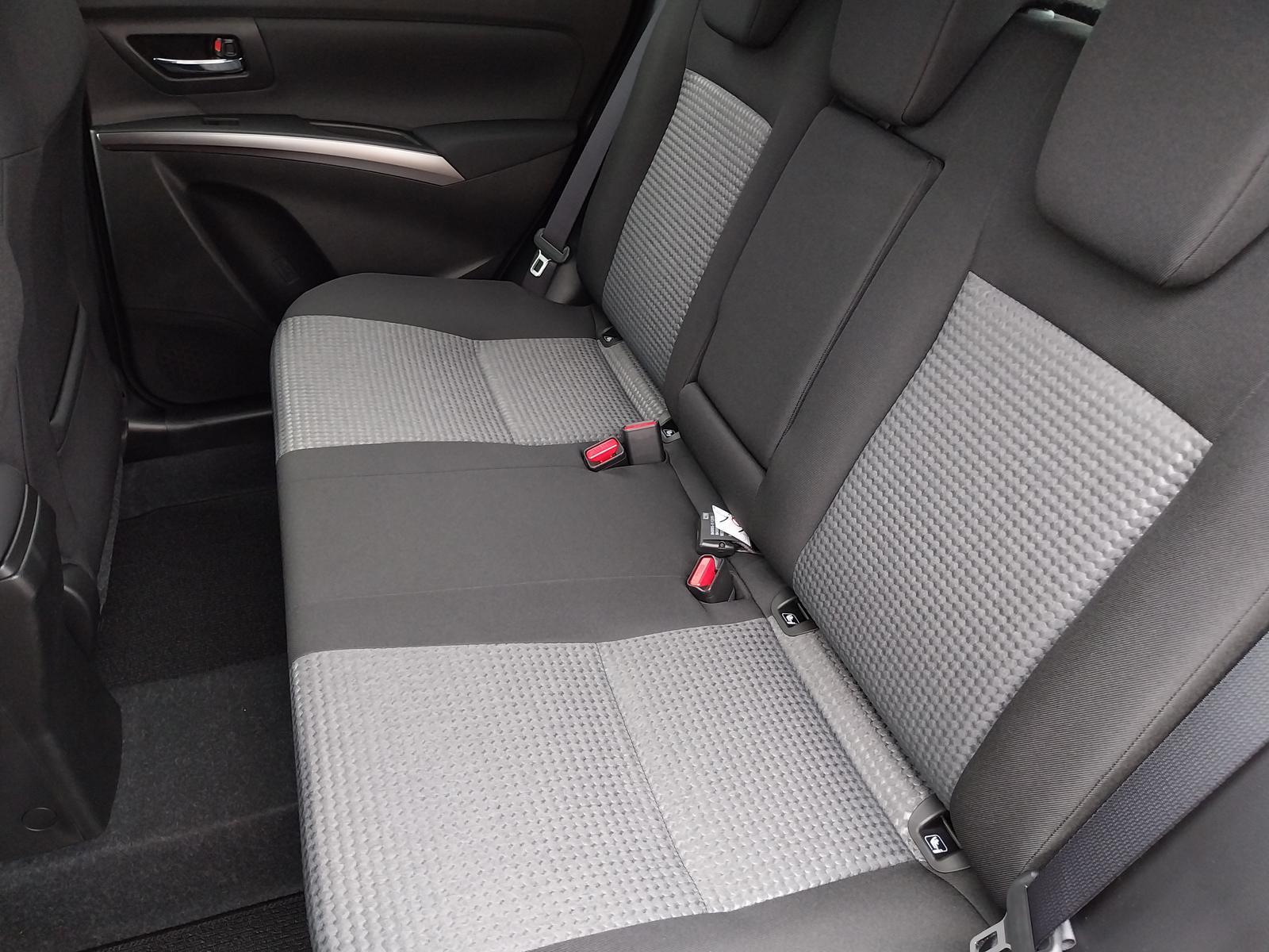 Suzuki S-CROSS 1.4 COMFORT HYBRID