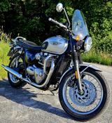 Triumph Bonneville T120, 1.Hand, Classic Silber/Schwarz - TRIUMPH CLASSIC