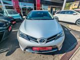 Toyota Auris Hybrid Life+ - Toyota Auris Life