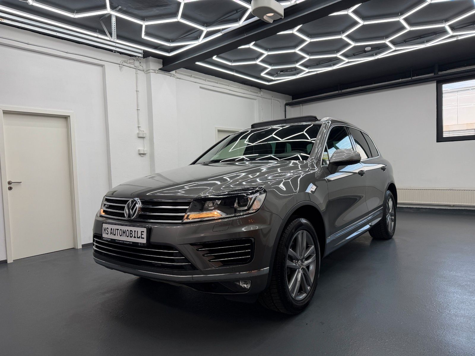 VW Touareg V6 TDI 4Motion*PANO*TÜV NEU*SERVICE NEU*