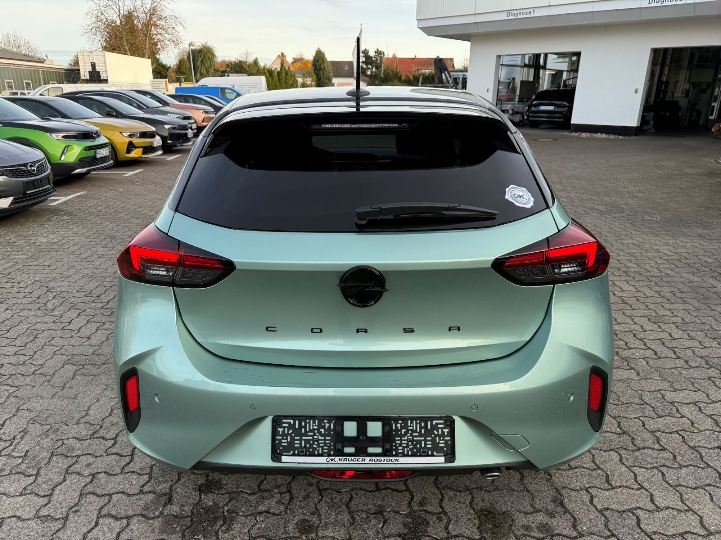 Fahrzeugabbildung Opel Corsa F YES SHZ+LHZ+Allwetter