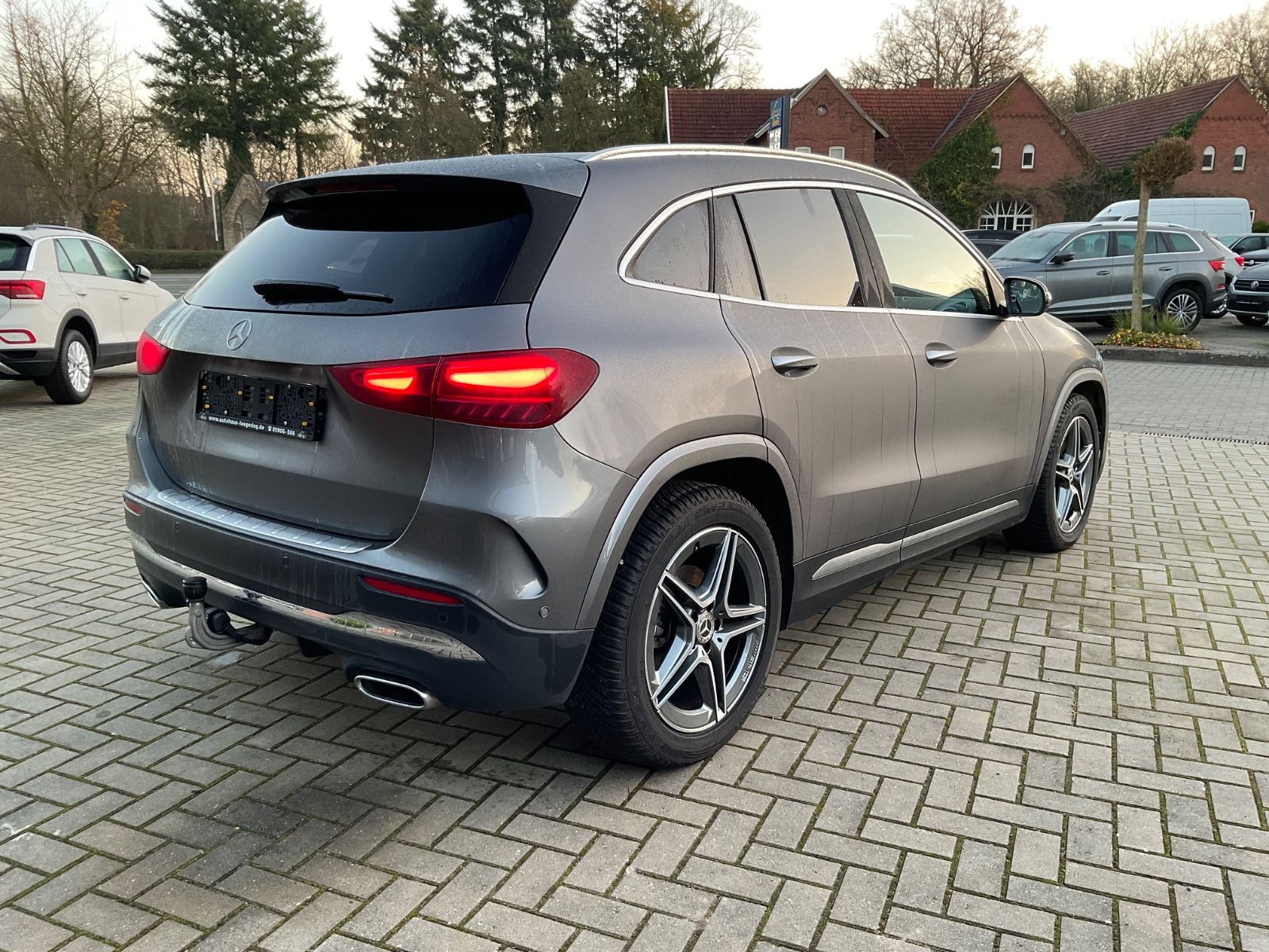 Fahrzeugabbildung Mercedes-Benz GLA 200 d DCT,AMG,AHK,Kamera,Multibeam,Distronic